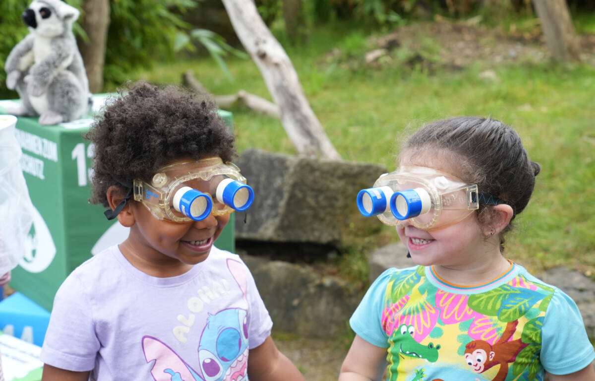 Bei unterschiedlichen Veranstaltungen konnten Kinder Biodiversität hautnah erleben. Foto: Tierpark Bochum