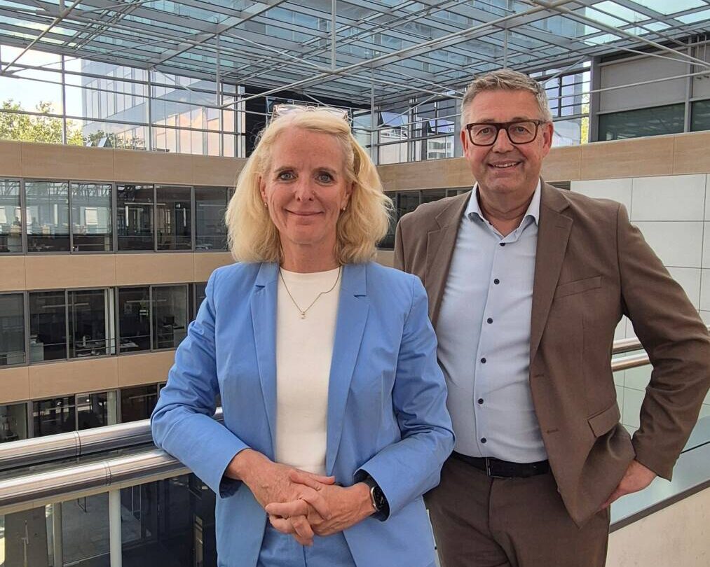 hallobo.life-Herausgeber Björn Pinno hat mit Stadtwerke-Bochum-Geschäftsführerin Elke Temme und Geschäftsführer Frank Thiel gesprochen. Foto: Eberhard Franken